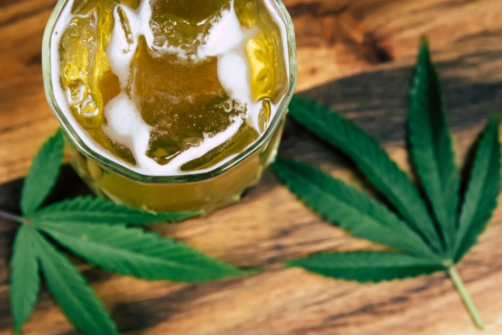 Is it Safe to Drink Alcohol While Using Cannabis